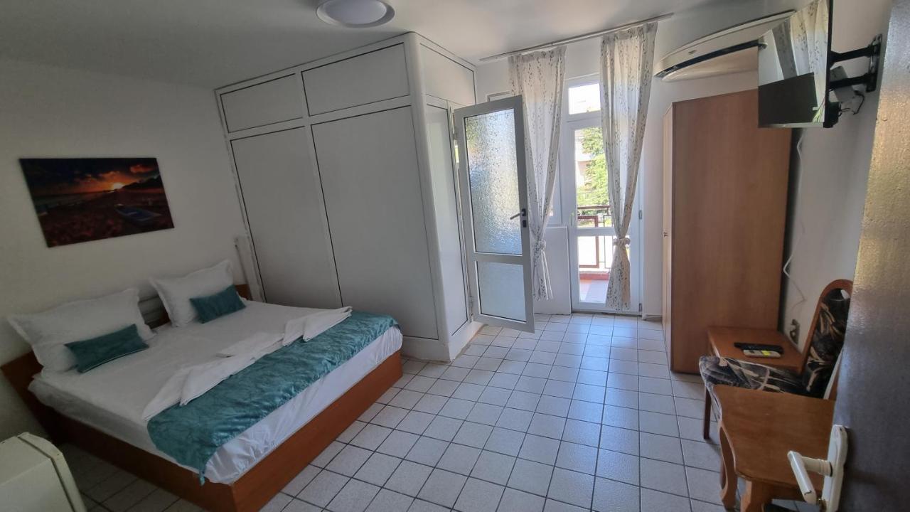 Къща За Гости Пиргос Burgas Exterior photo